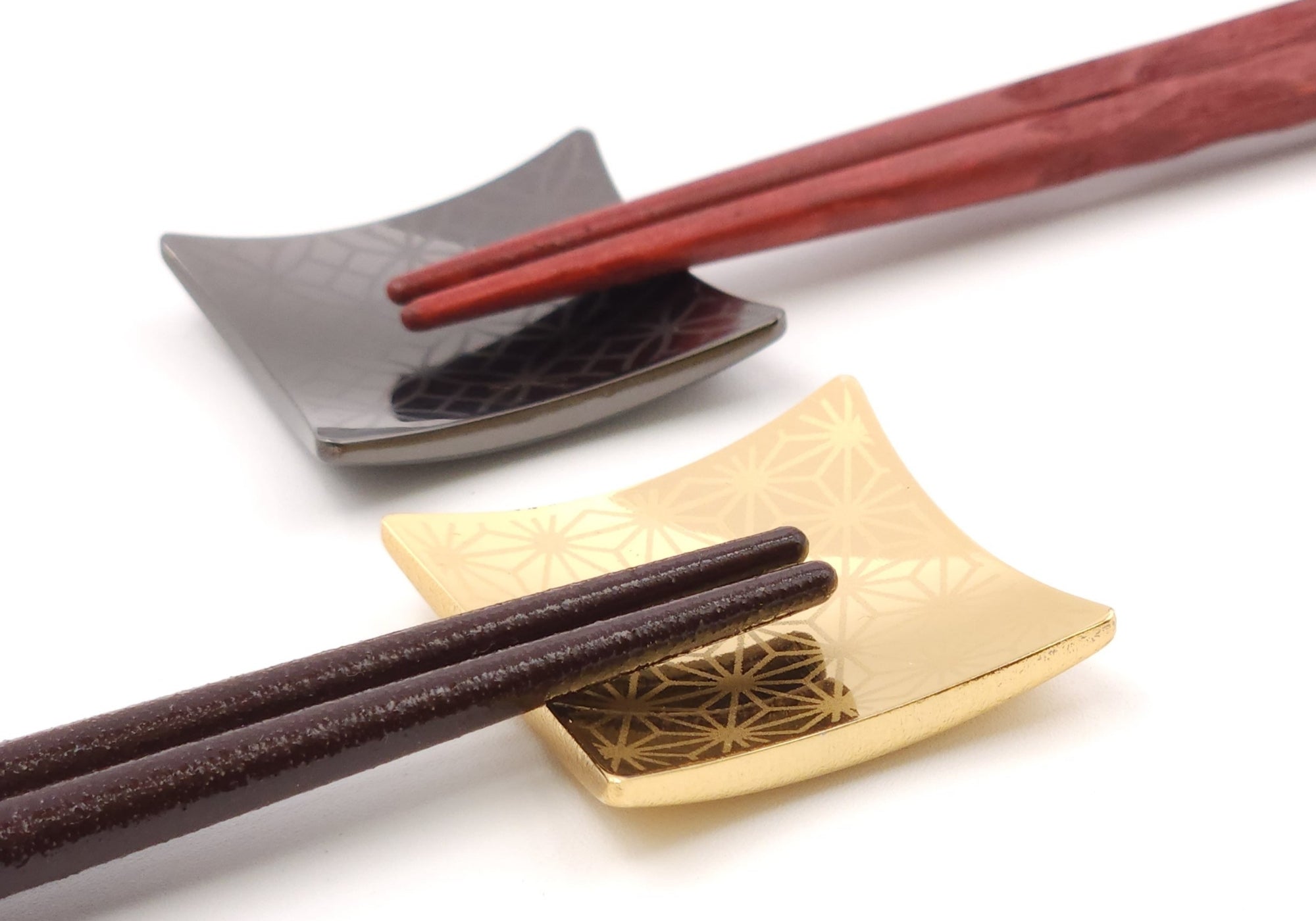 Golden and black Japanese Chopstick rest. Tsukushi
