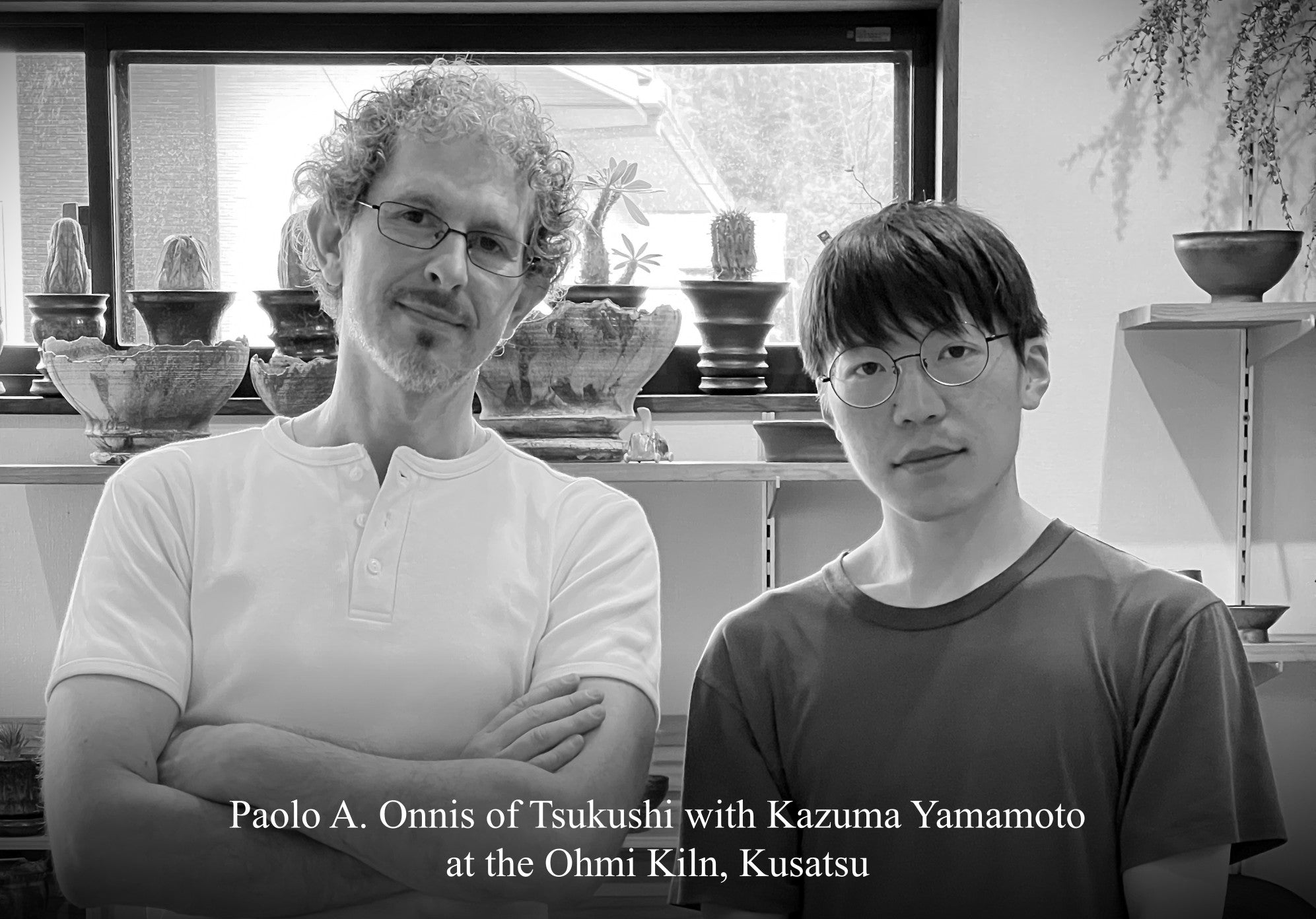 P. Onnis of Tsukushi and K. Yamamoto of Ohmi Ceramics at Ohmi Togei studio in Kusatsu.